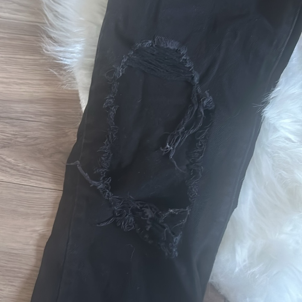 Levi's High Rise Skinny pants - Picture 2 of 3